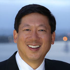 Retina Specialist Suber S. Huang, MD